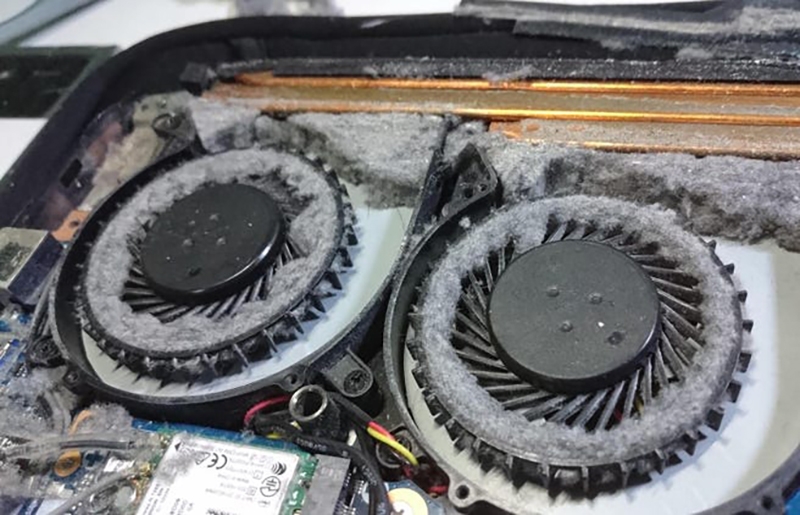 Chuyên vệ sinh laptop gaming chuyên sâu