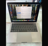Macbook Pro 2019 A1989 I7 / 16GB / 512GB / 13.3