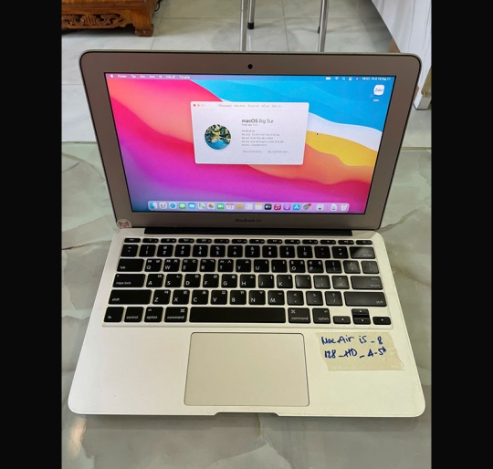 Macbook Air 2013 I5 / 8GB / 128GB / 11 HD
