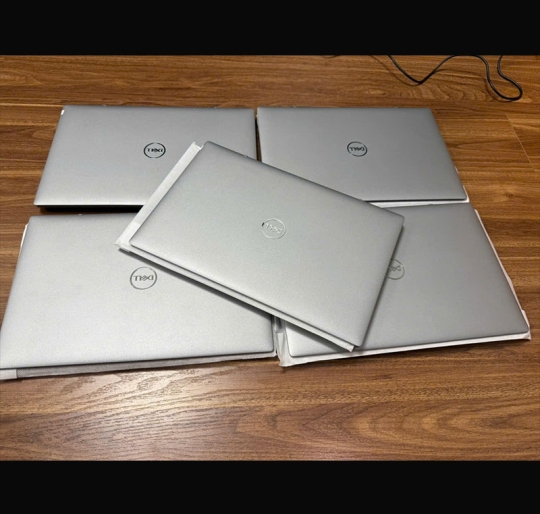 Dell Latitude 3320 i5-1135G7/8GB/256GB/13.3 FHD