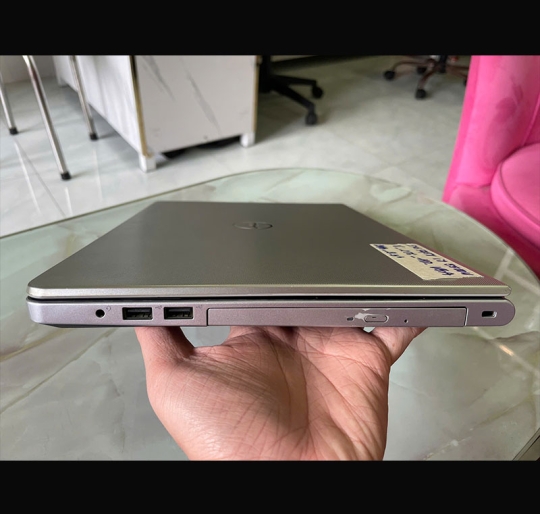 Dell Inspiron 5458 i7-5500U/8GB/256GB/14 HD