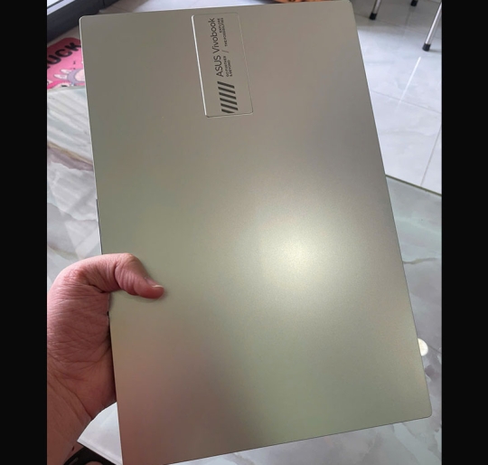 Asus Vivobook E1404FA Ryzen 5 7520U/16GB/512GB/14 FHD
