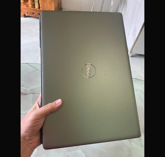 Dell Precision 7560 i7-11850H/16GB/512GB/T1200/15.6 FHD
