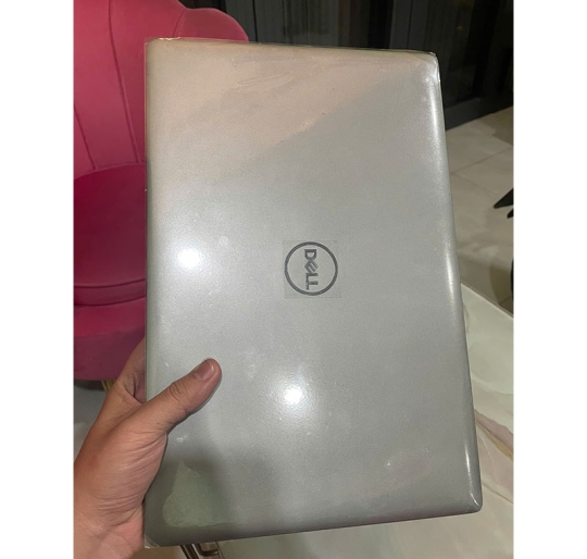 Dell Precision 3561 i7-11850H/16G/256G/T600 4GB/15.6 FHD