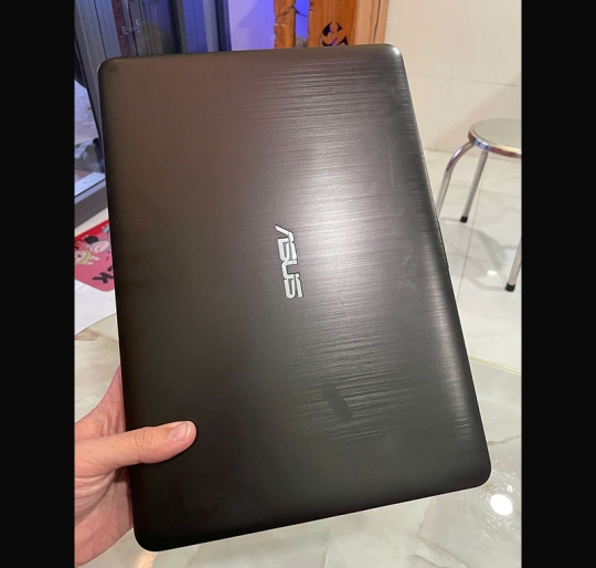 Asus X441NA Pentium N4200/4GB/128GB/14 HD