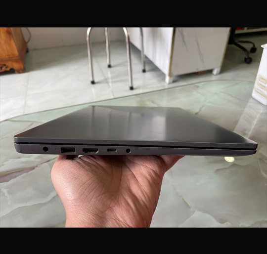 Lenovo Ideapad Slim 3 15IAH8 i5-12450H/16GB/512GB/15.6 FHD