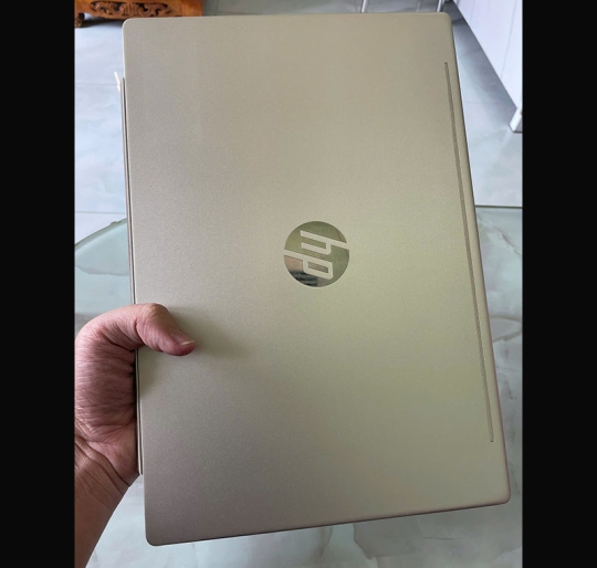 HP Pavilion 14-CE i5-8265U/8G/128GB+500GB/14 FHD