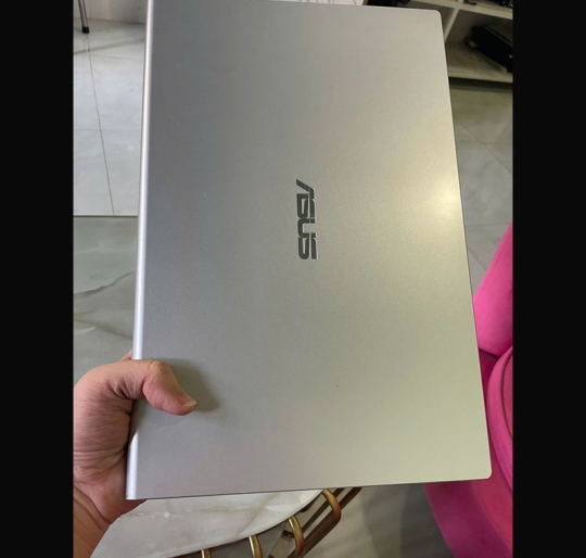 Asus Vivobook X509 I3-7020U/8GB/256GB/15.6 FHD