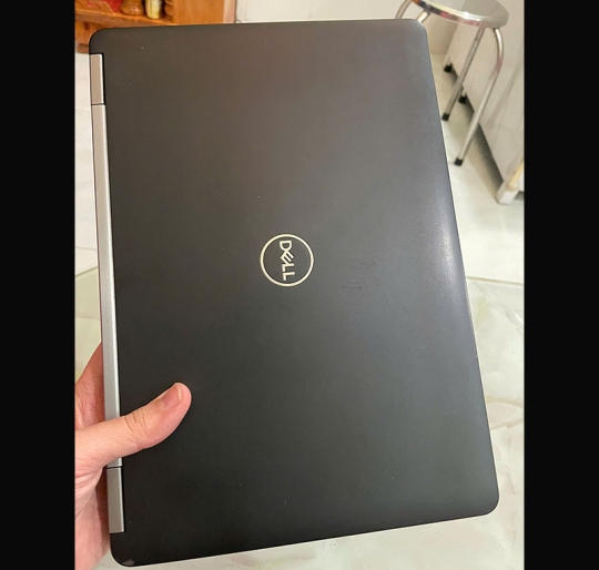 Dell Latitude 5270 i5-6300U/8GB/256GB/HD 12.5