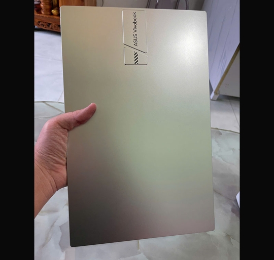 Asus Vivobook 15 X1505VA I5-13500H/16GB/512GB/15.6 OLED FHD