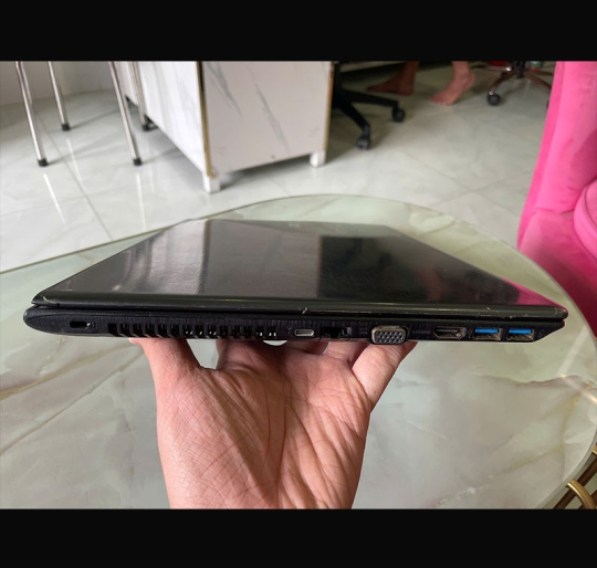Acer E5-575 i3-6100U/4GB/160GB/15.6 HD