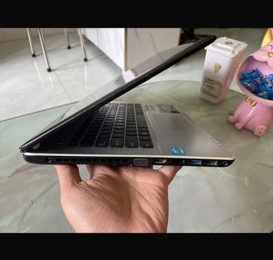 Asus K450 i3-3217U/6GB/120GB/14 HD