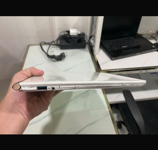 Acer Swift 5 SF514-51 i5-7200U/8GB/256GB/14 FHD