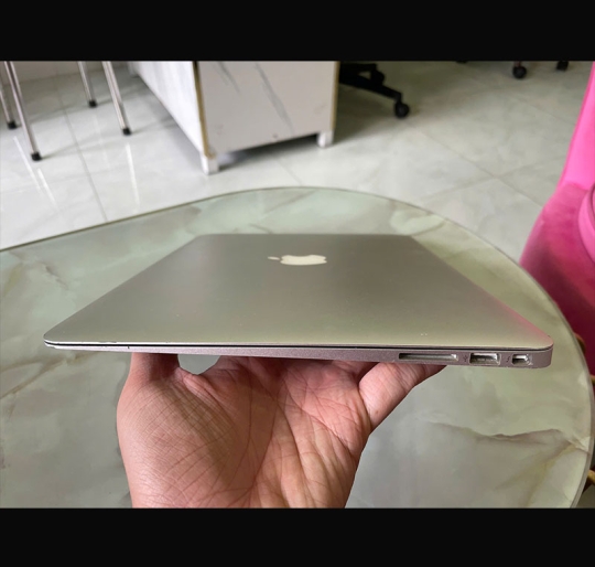 Macbook Air 2013 A1466 I5 / 4GB / 128GB / 13.3 HD+