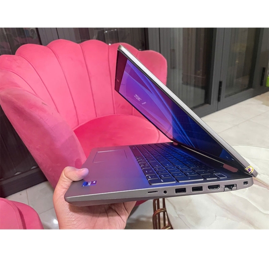 Dell Precision 3561 i7-11850H/16G/256G/T600 4GB/15.6 FHD