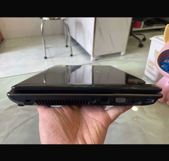 ASUS X44 i5-2410M/4GB/128GB/14 HD