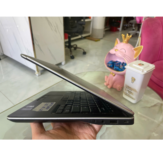 Dell Latitude 7440 i7-4600U/8G/256G/14 HD