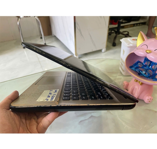 Asus X441 I5-6200U/4G/120G/14 HD