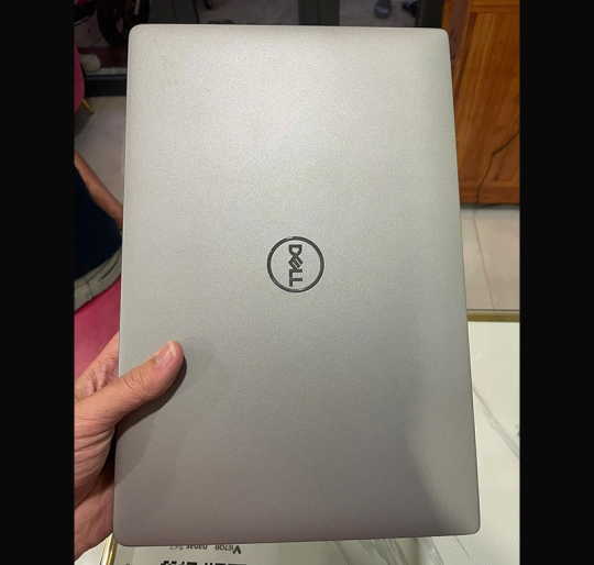 Dell Latitude 5421 i5-11400H/8GB/256GB/14 FHD