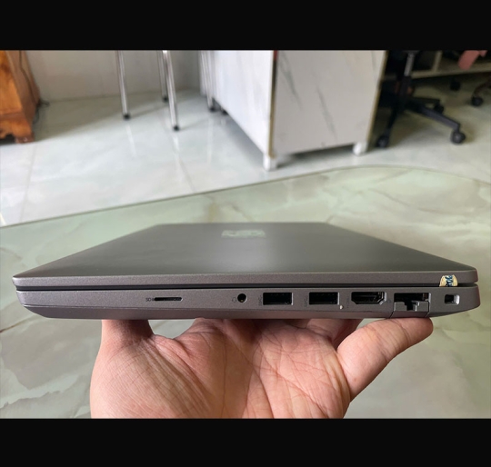 Dell Latitude 5421 i7-11850H/16GB/256GB/MX 450 2GB/14 FHD