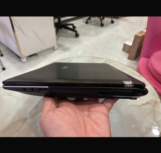 Asus K45A i3-2370M/4GB/SSD 60GB+HDD 320GB/14 HD