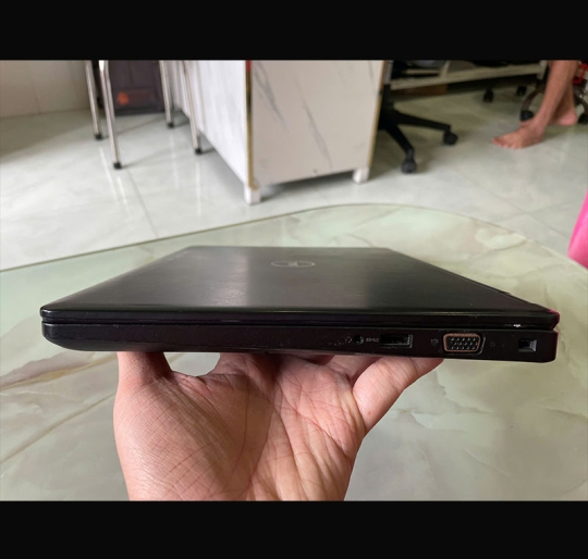 Dell Latitude 5490 i7-8650U/8GB/256GB/14 FHD