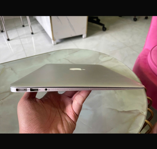Macbook Air 2013 A1466 I5 / 4GB / 128GB / 13.3 HD+