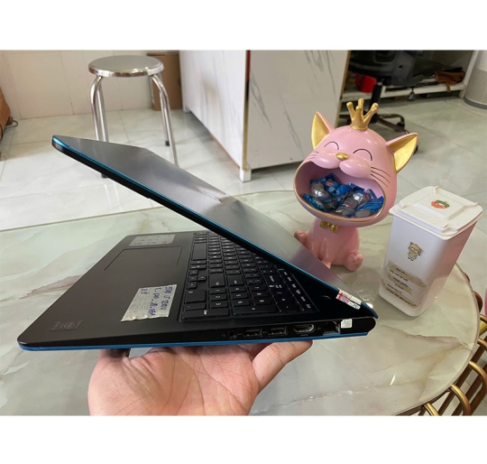 Dell Inspiron 5548 i5-5200U/8G/240G/HD/VGA 2GB