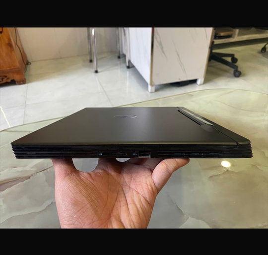 Dell G7 7590 i7-9750H/16G/512G/RTX 2060 6GB/15.6 FHD 144Hz