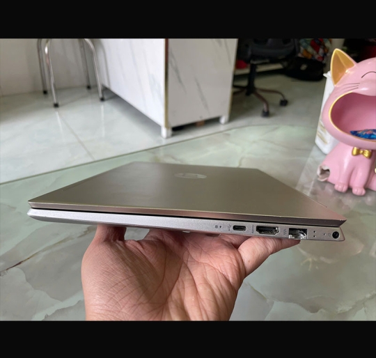 HP Pavilion 14-CE i5-8265U/8G/128GB+500GB/14 FHD