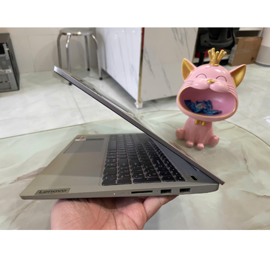 Lenovo Ideapad Slim 5 15ALC05 Ryzen 7 5700U/8G/512G/15.6 FHD