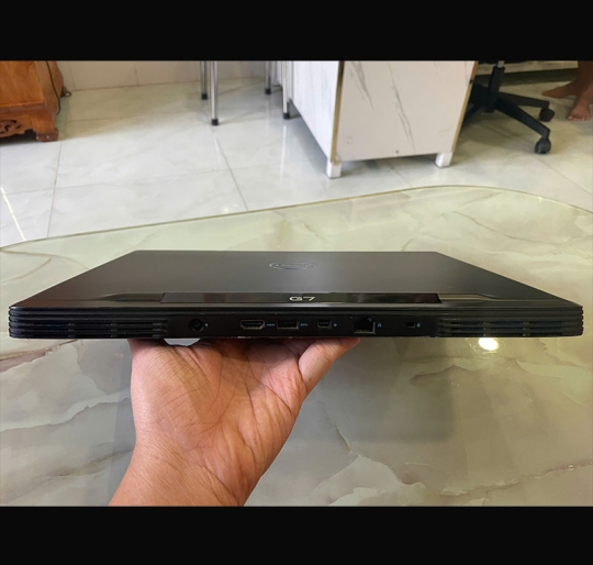 Dell G7 7590 i7-9750H/16G/512G/RTX 2060 6GB/15.6 FHD 144Hz