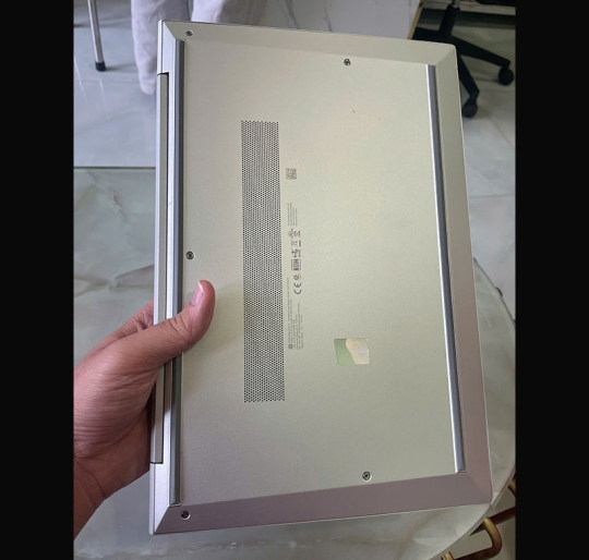 HP Elitebook 840 G8 i5-1145G7/8GB/256GB/14 FHD