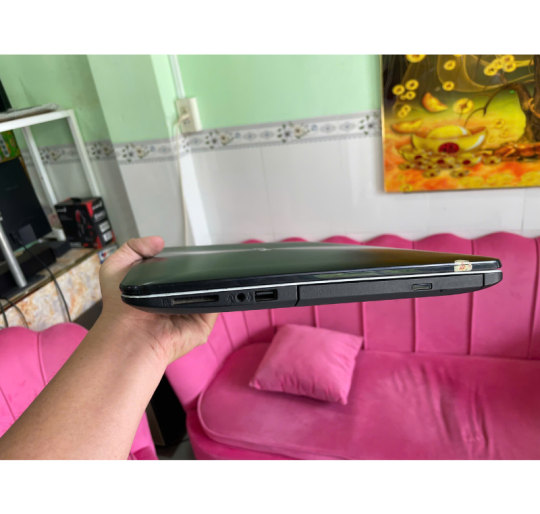 Asus X555L i3-5010U/4G/128G/15.6HD